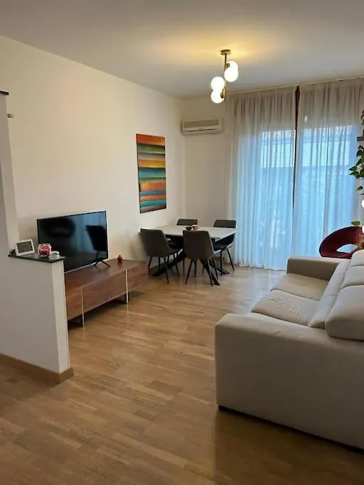 Renzo E Lucia Home Verona
